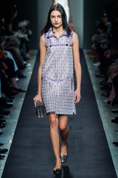 Look 33